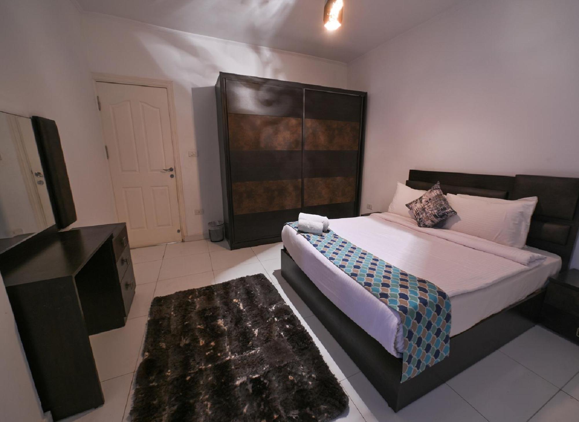 Hotel Pyramids Gem Plaza à Kafret el-Gabal Extérieur photo