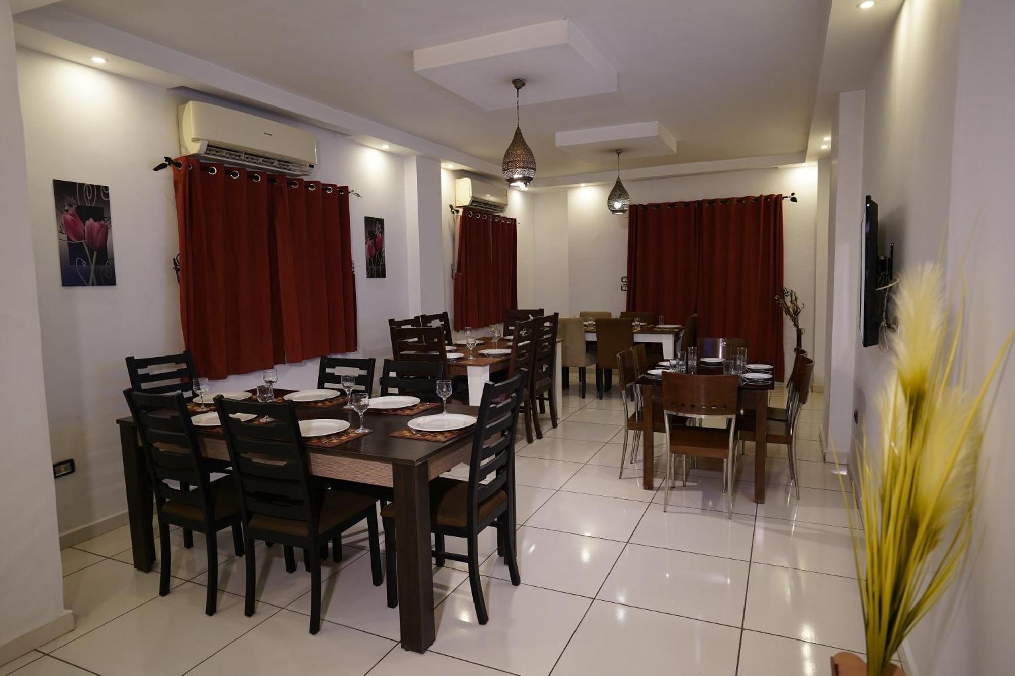 Hotel Pyramids Gem Plaza à Kafret el-Gabal Extérieur photo