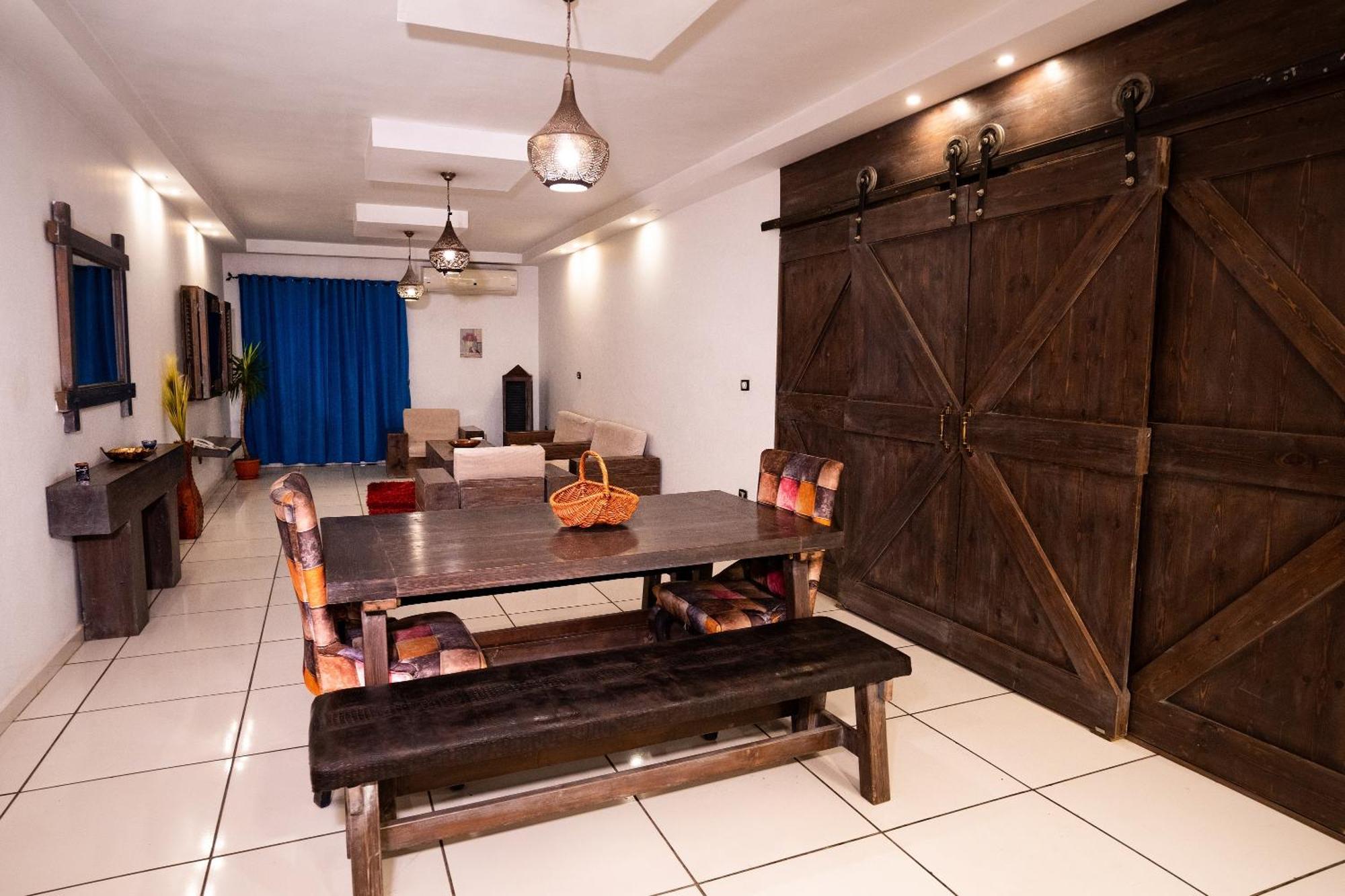 Hotel Pyramids Gem Plaza à Kafret el-Gabal Extérieur photo