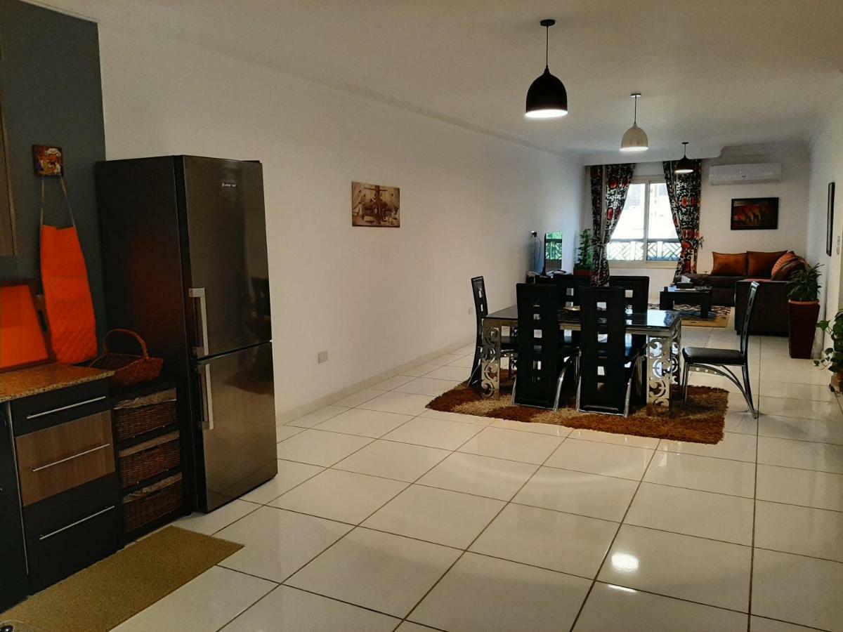Hotel Pyramids Gem Plaza à Kafret el-Gabal Extérieur photo